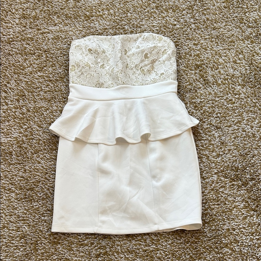 Trixxi Strapless White Lace Peplum Dress